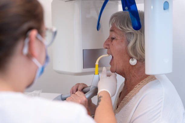 Best Cracked Tooth Emergency Dentist  in Revere, MA